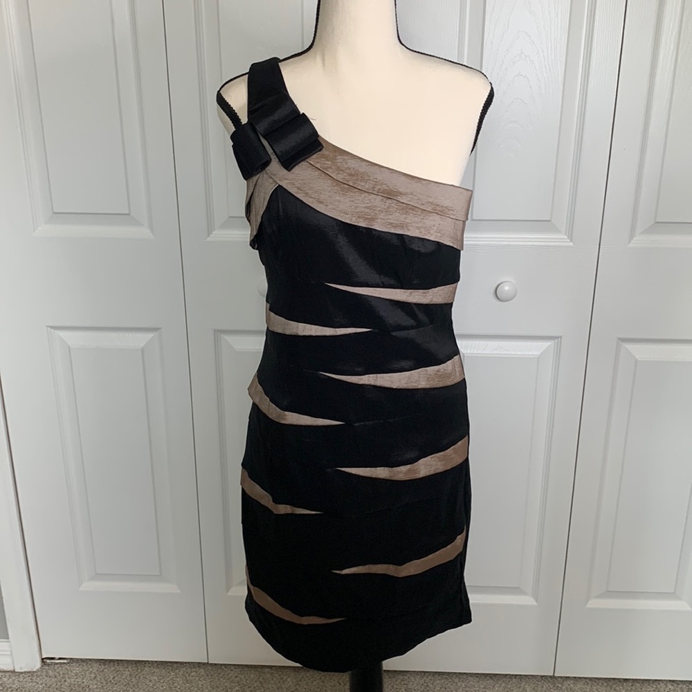 Scarlett Nite Women’s cocktail dress